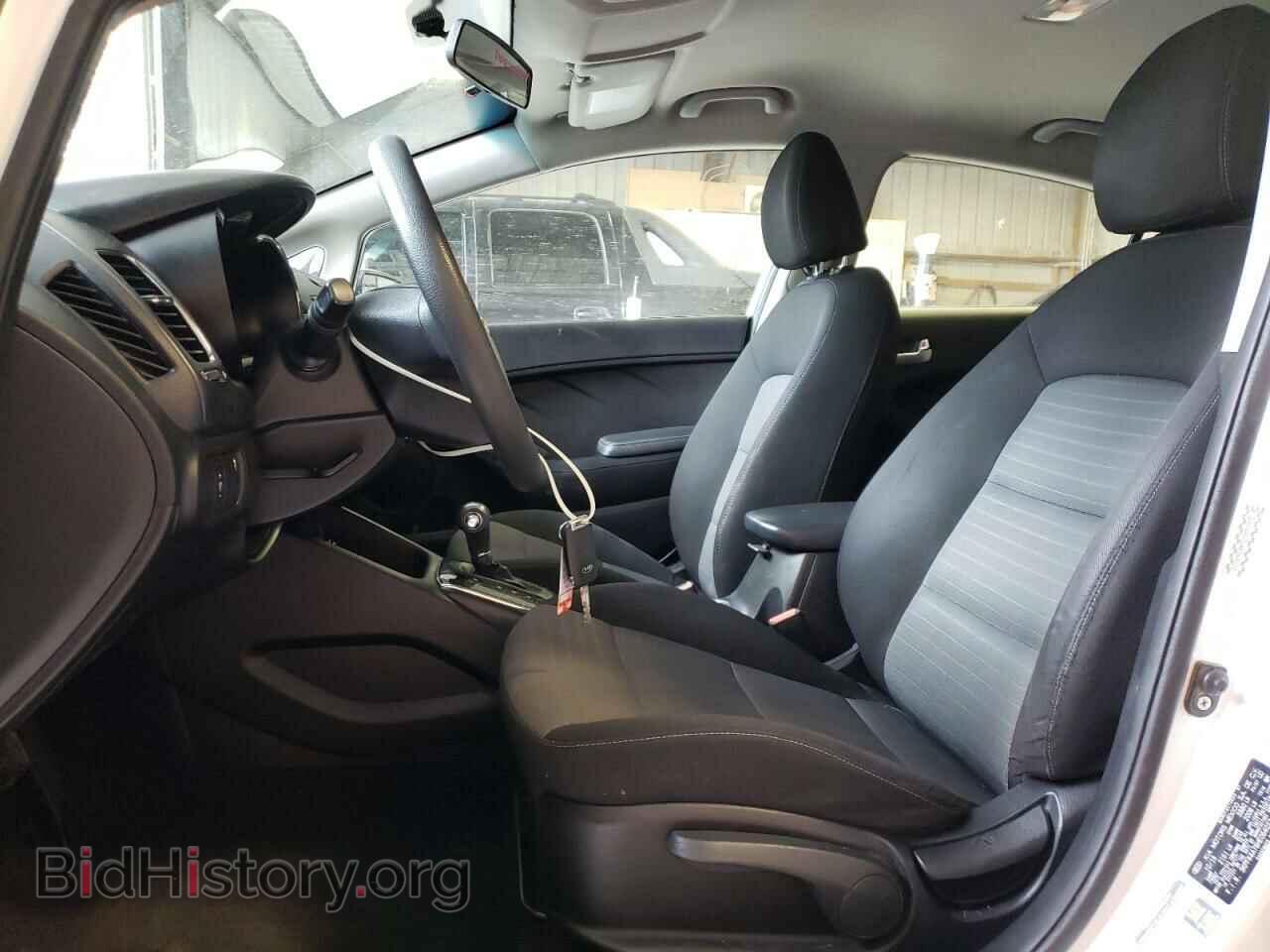 2017 KIA FORTE - VIN: 3KPFK4A76HE064022 - Фото 7