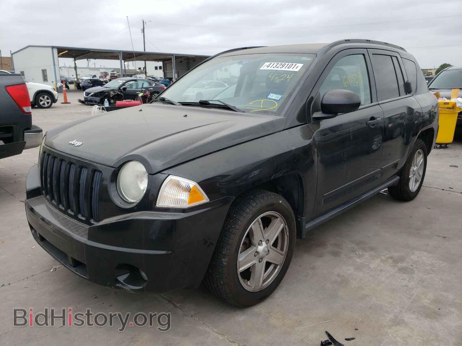 2009 JEEP COMPASS - VIN: 1J4FT47B79D206321 - Photo 2