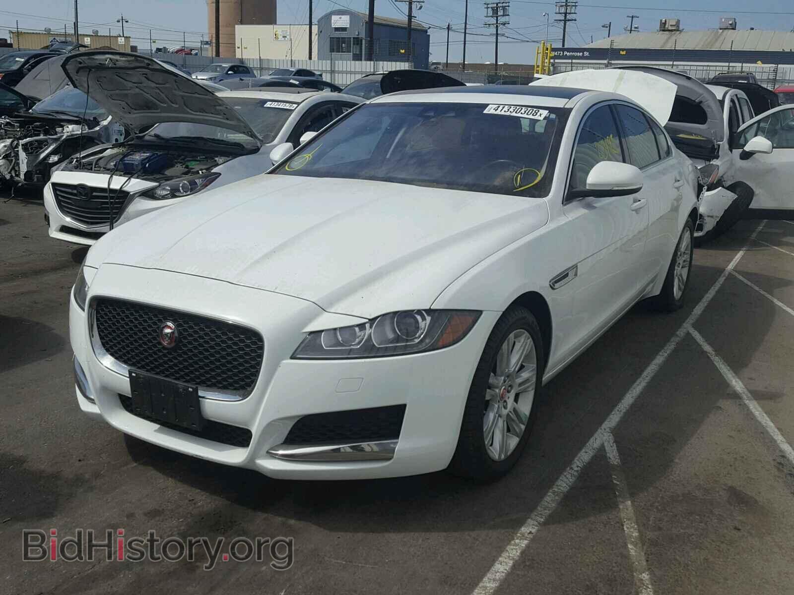 2016 JAGUAR XF - VIN: SAJBD4BV4GCY06155 - Фото 2