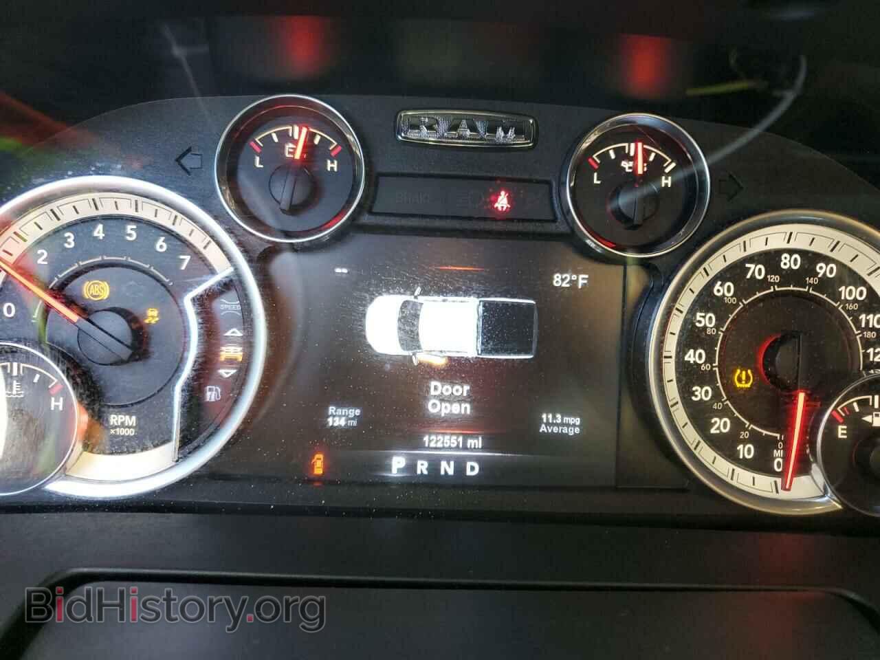 2018 RAM 1500 - VIN: 1C6RR7MT0JS110053 - Фото 9