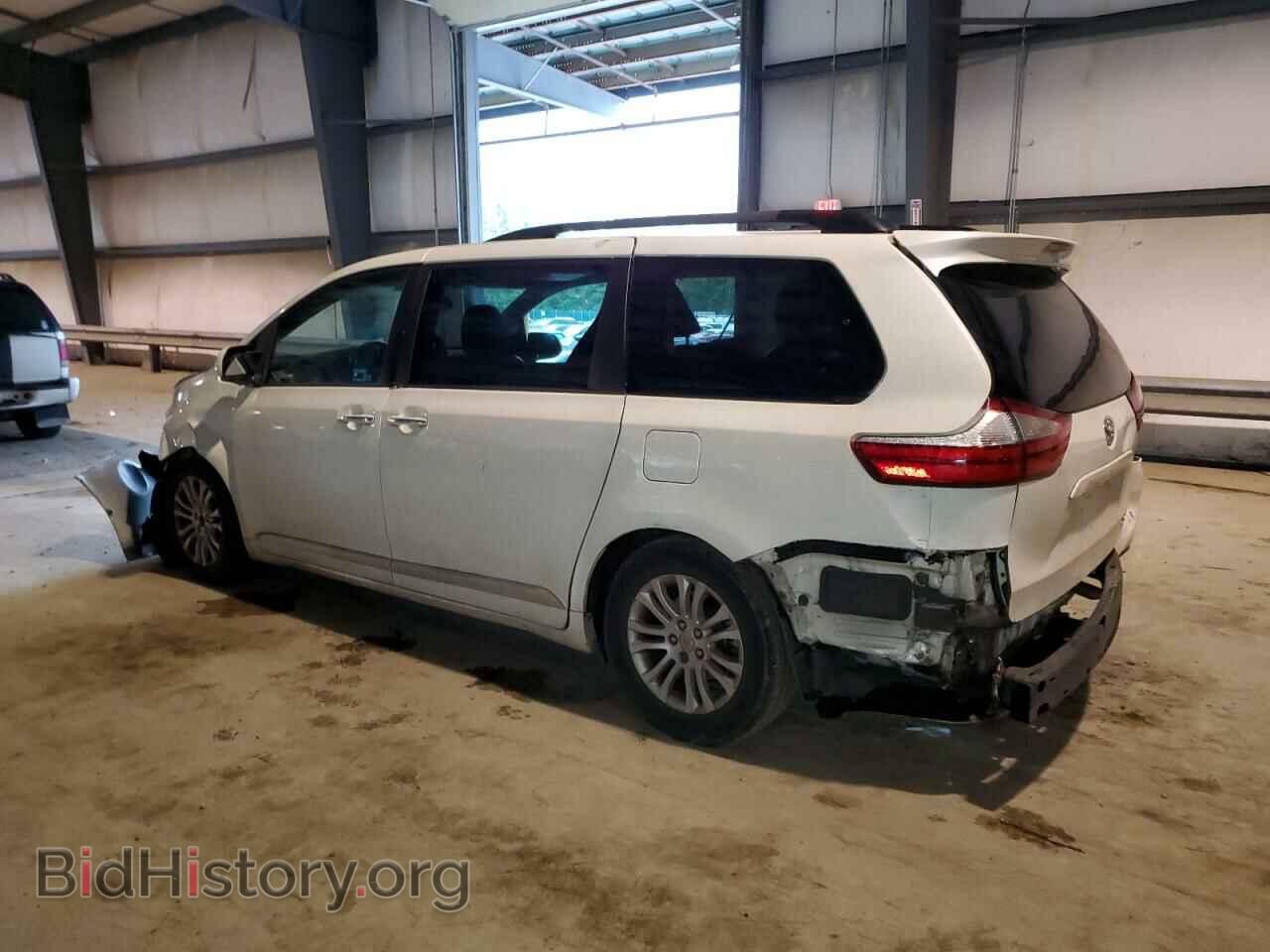 2015 TOYOTA All Models - VIN: 5TDYK3DC2FS583132 - Фото 2