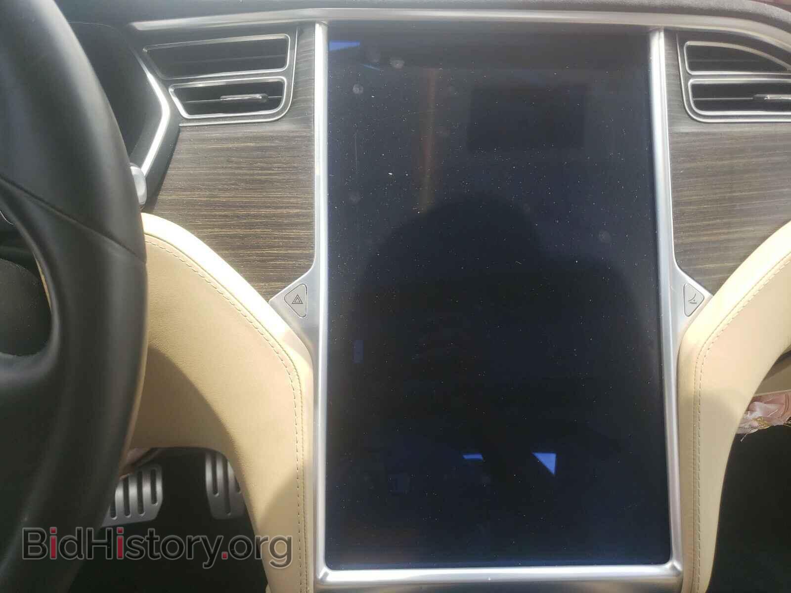 2015 TESLA MODEL S - VIN: 5YJSA1E49FF107632 - Фото 8