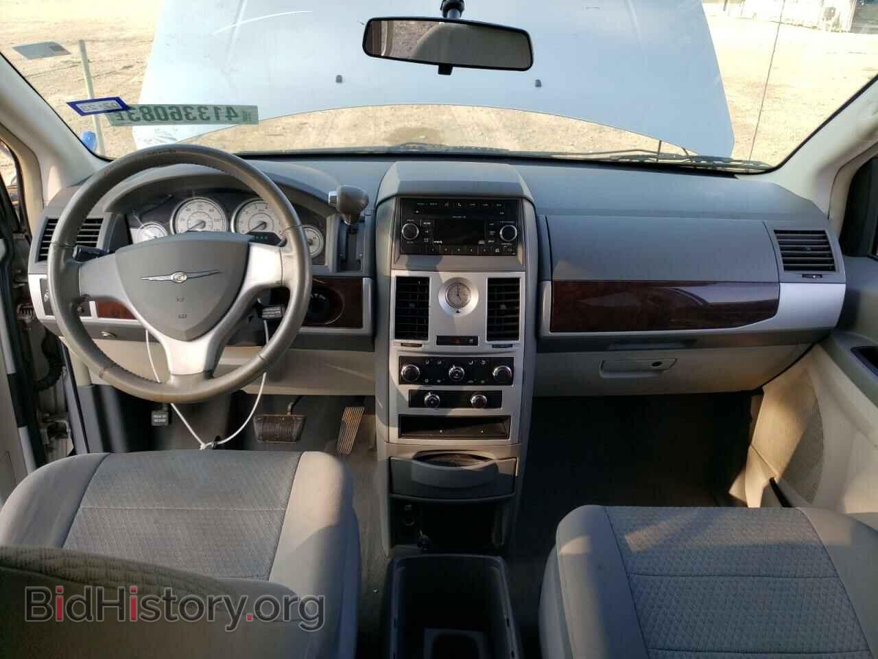 2010 CHRYSLER MINIVAN - VIN: 2A4RR5D13AR212230 - Фото 8