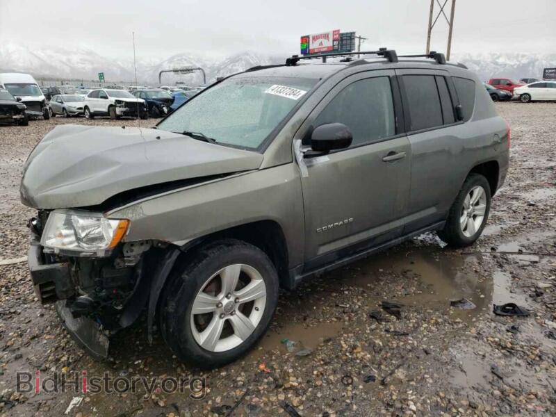 2012 Jeep COMPASS Latitude (VIN 1C4NJDEB8CD502031) — фото 1 из 13, Copart, повреждение: передняя часть
