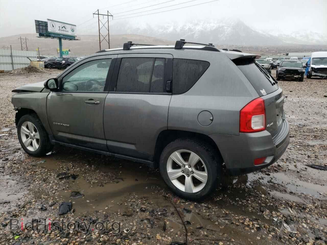 2012 JEEP COMPASS - VIN: 1C4NJDEB8CD502031 - Photo 2