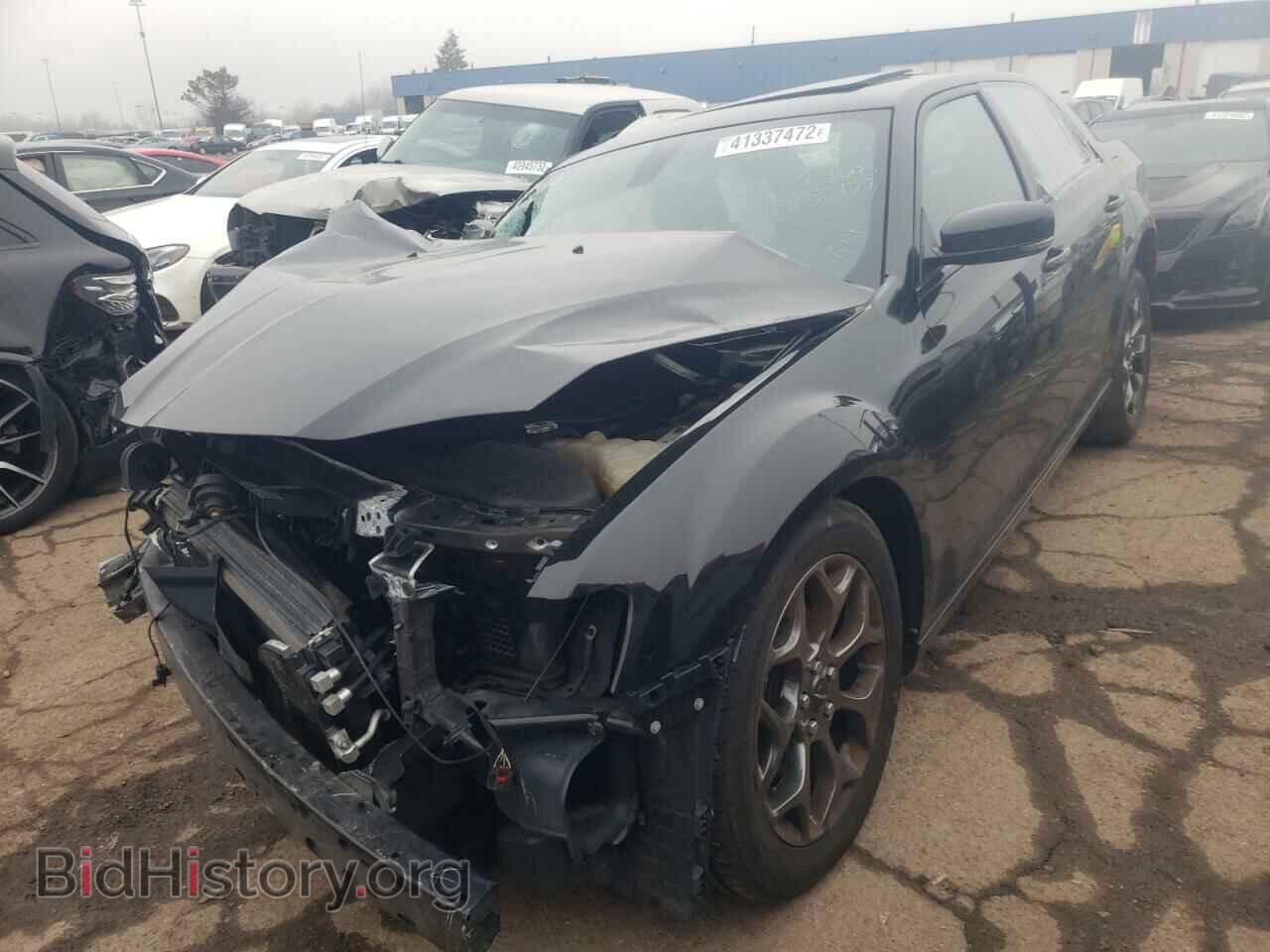 2018 CHRYSLER 300 - VIN: 2C3CCAGG7JH160603 - Photo 2