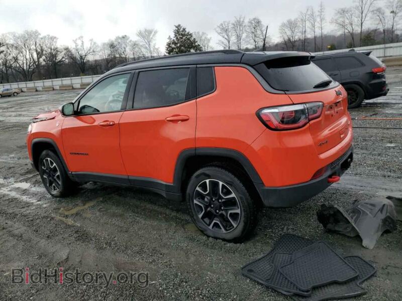 2020 Jeep COMPASS (VIN 3C4NJDDB5LT142597) — photo 2 of 13