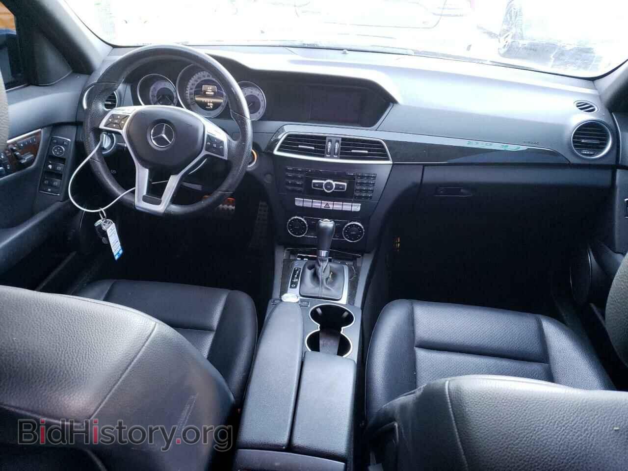 2013 MERCEDES-BENZ C-CLASS - VIN: WDDGF4HB5DA866762 - Фото 8