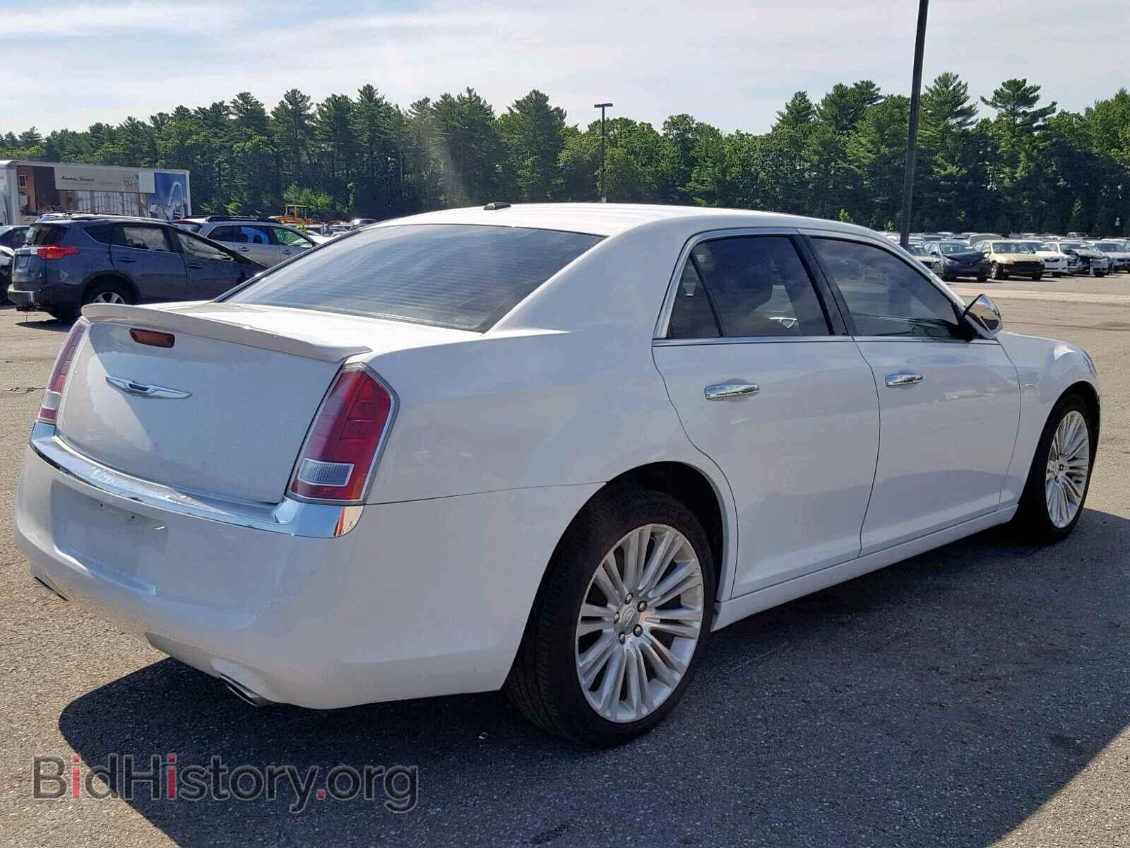 2012 CHRYSLER 300 - VIN: 2C3CCACG5CH210634 - Фото 4
