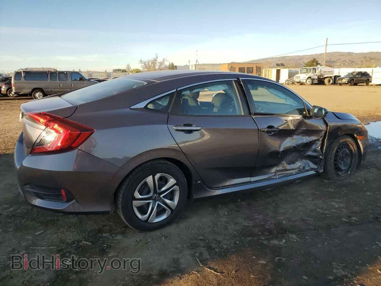 2016 HONDA CIVIC - VIN: 19XFC2F50GE213449 - Фото 3