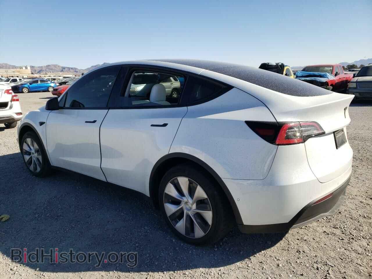 2021 TESLA MODEL Y - VIN: 5YJYGDED2MF110458 - Photo 2