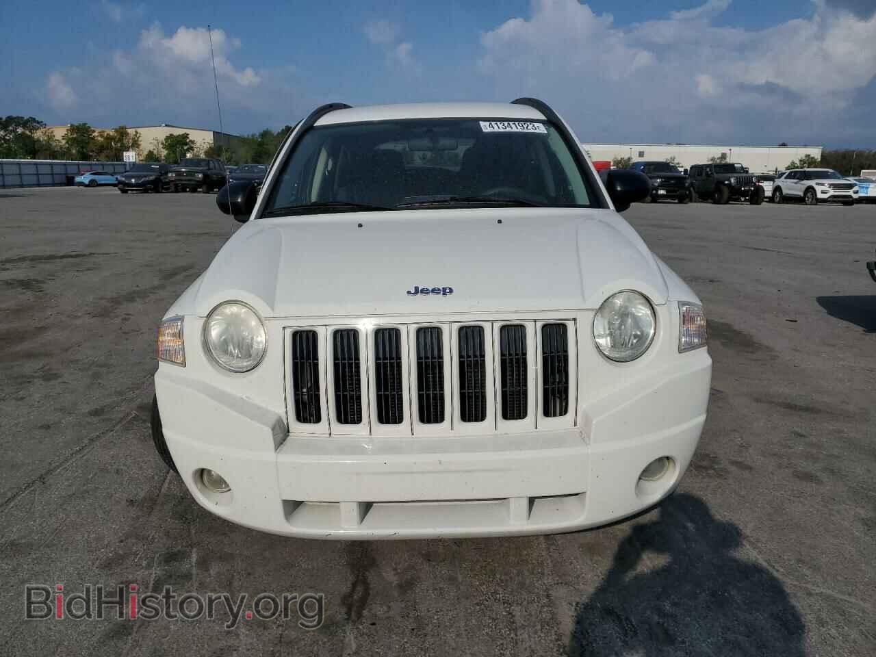 2008 JEEP COMPASS - VIN: 1J8FT470X8D789267 - Фото 5