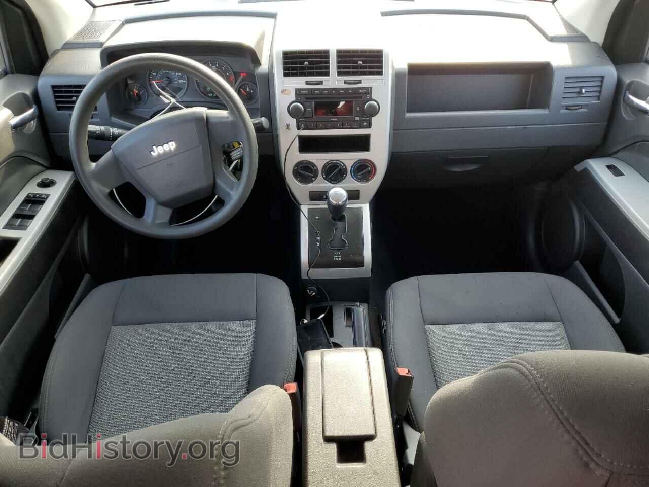 2008 JEEP COMPASS - VIN: 1J8FT470X8D789267 - Фото 8
