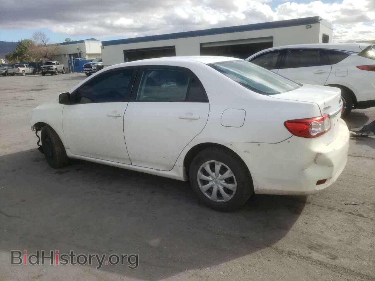 2011 TOYOTA COROLLA - VIN: 2T1BU4EE4BC587918 - Фото 2