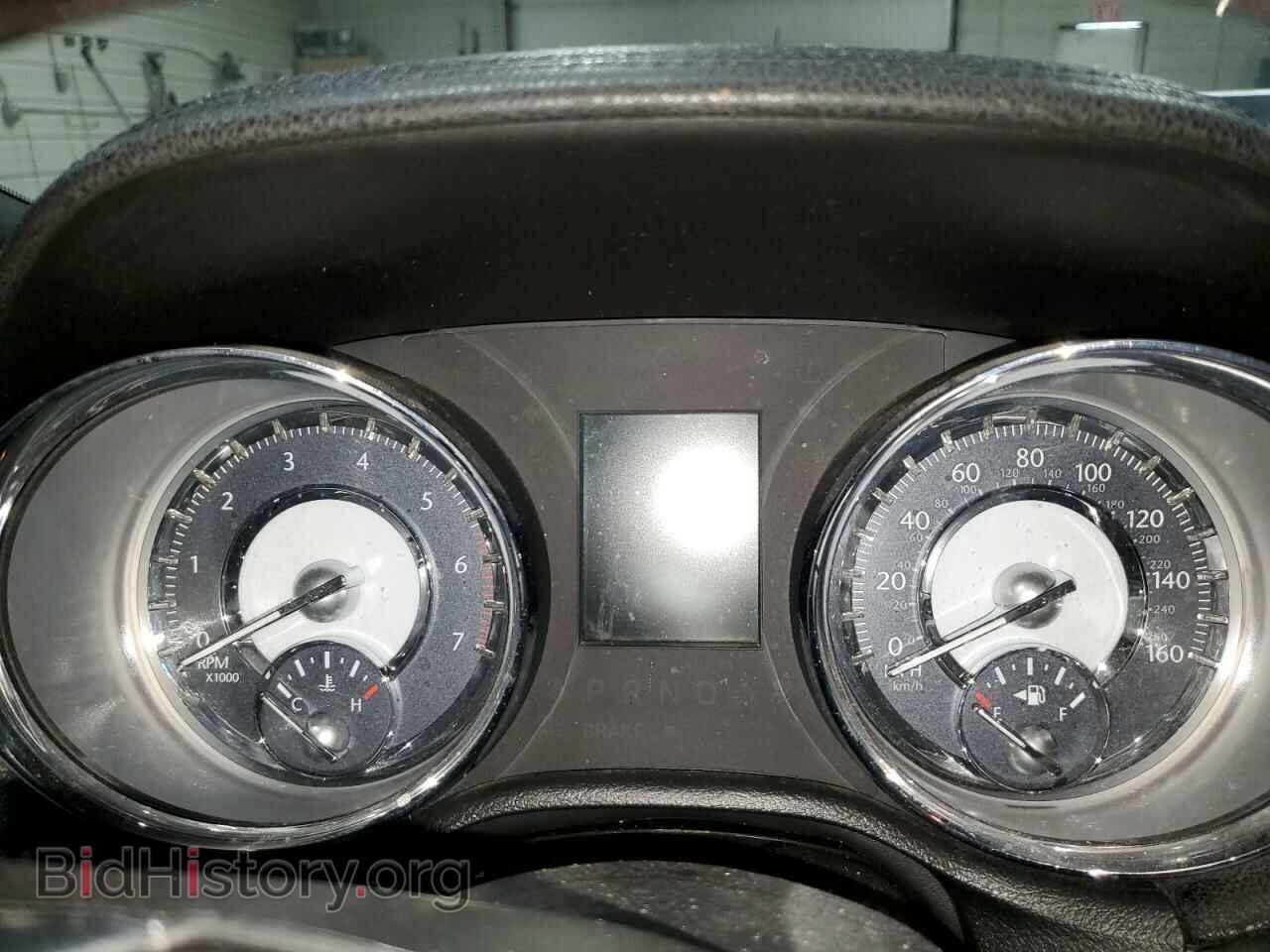 2011 CHRYSLER 300 - VIN: 2C3CA6CT4BH592735 - Фото 9