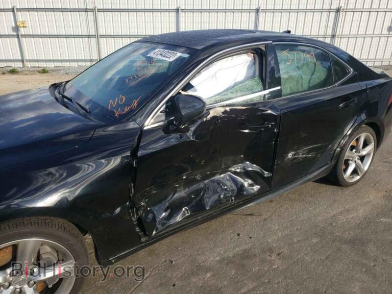2014 Lexus IS (VIN JTHBE1D25E5001102) — фото 9 из 10