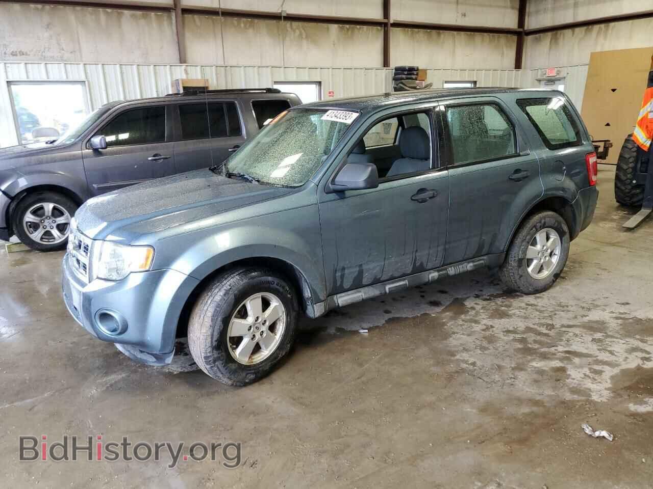 Фотография 1FMCU0C70BKC20929 - FORD ESCAPE 2011