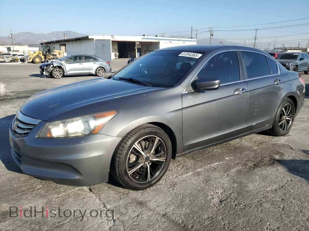 Photo 1HGCP2F85BA148824 - HONDA ACCORD 2011