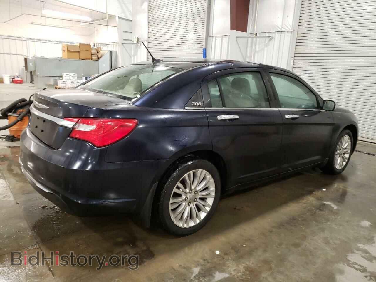 2011 CHRYSLER 200 - VIN: 1C3BC2FG5BN582591 - Фото 3