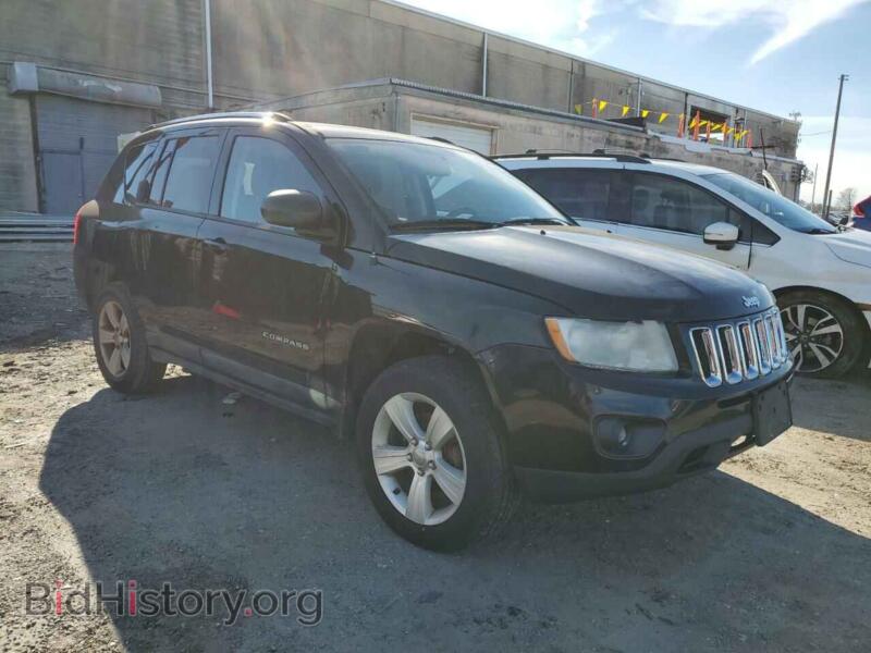 2011 Jeep COMPASS (VIN 1J4NF1FB2BD154265) — фото 4 из 12