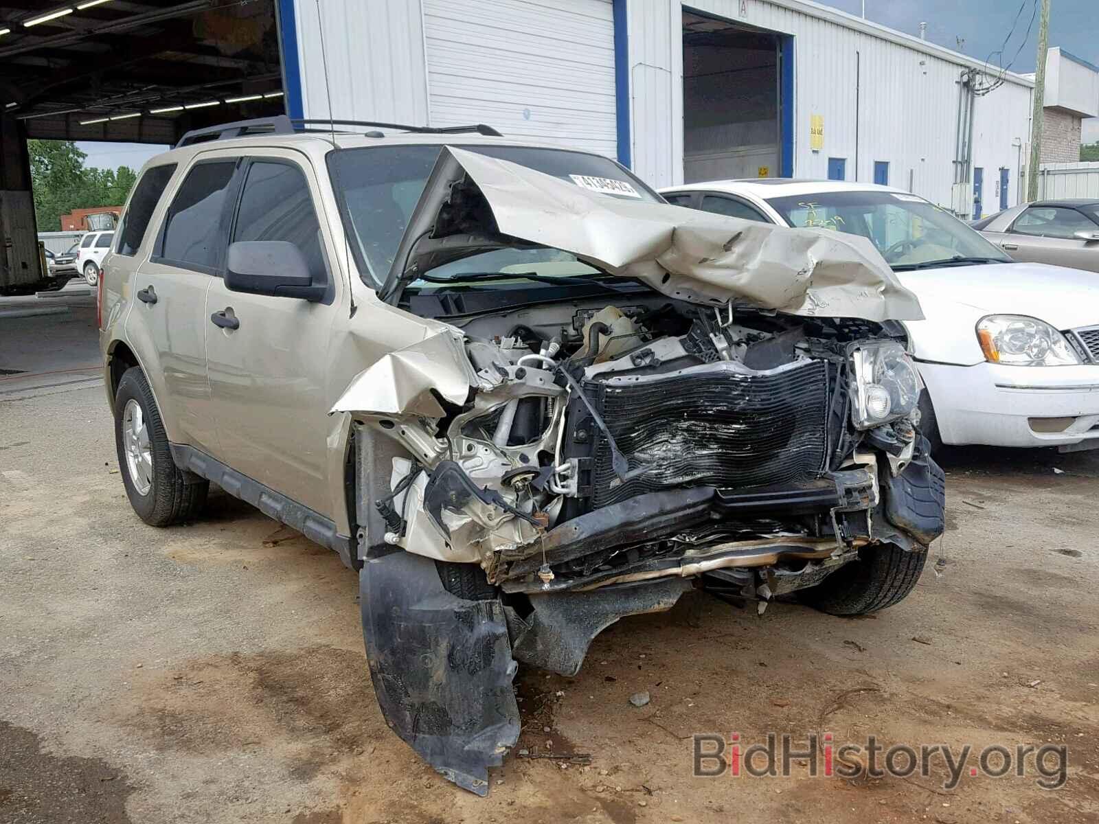 Photo 1FMCU0D79CKA03671 - FORD ESCAPE XLT 2012