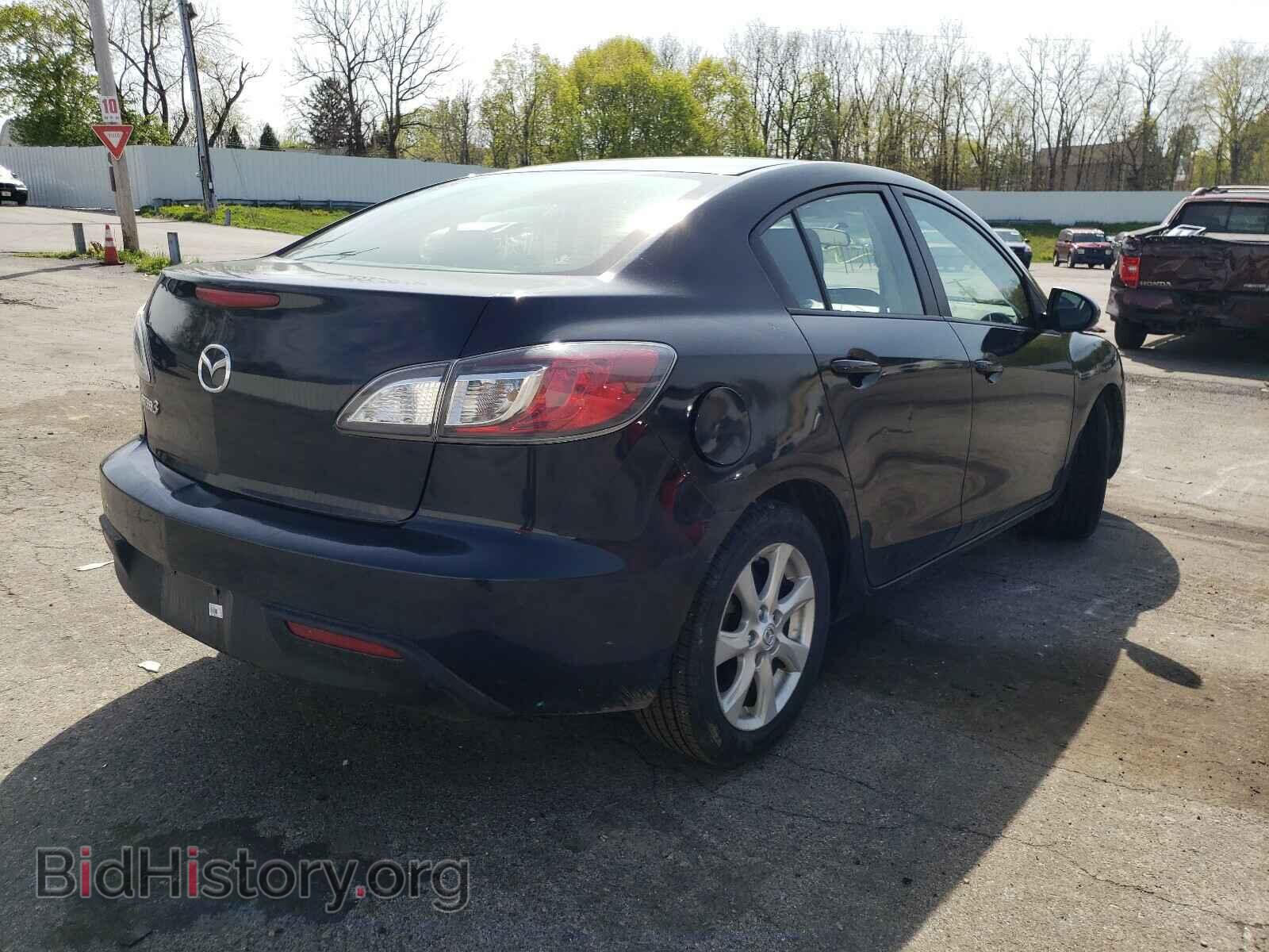 2011 MAZDA 3 - VIN: JM1BL1VG9B1445779 - Фото 4