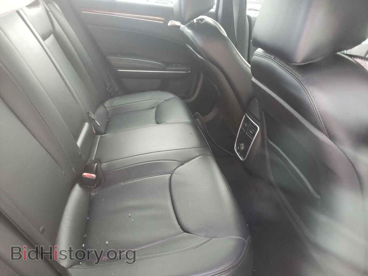 2014 CHRYSLER 300 - VIN: 2C3CCARG9EH140923 - Фото 10