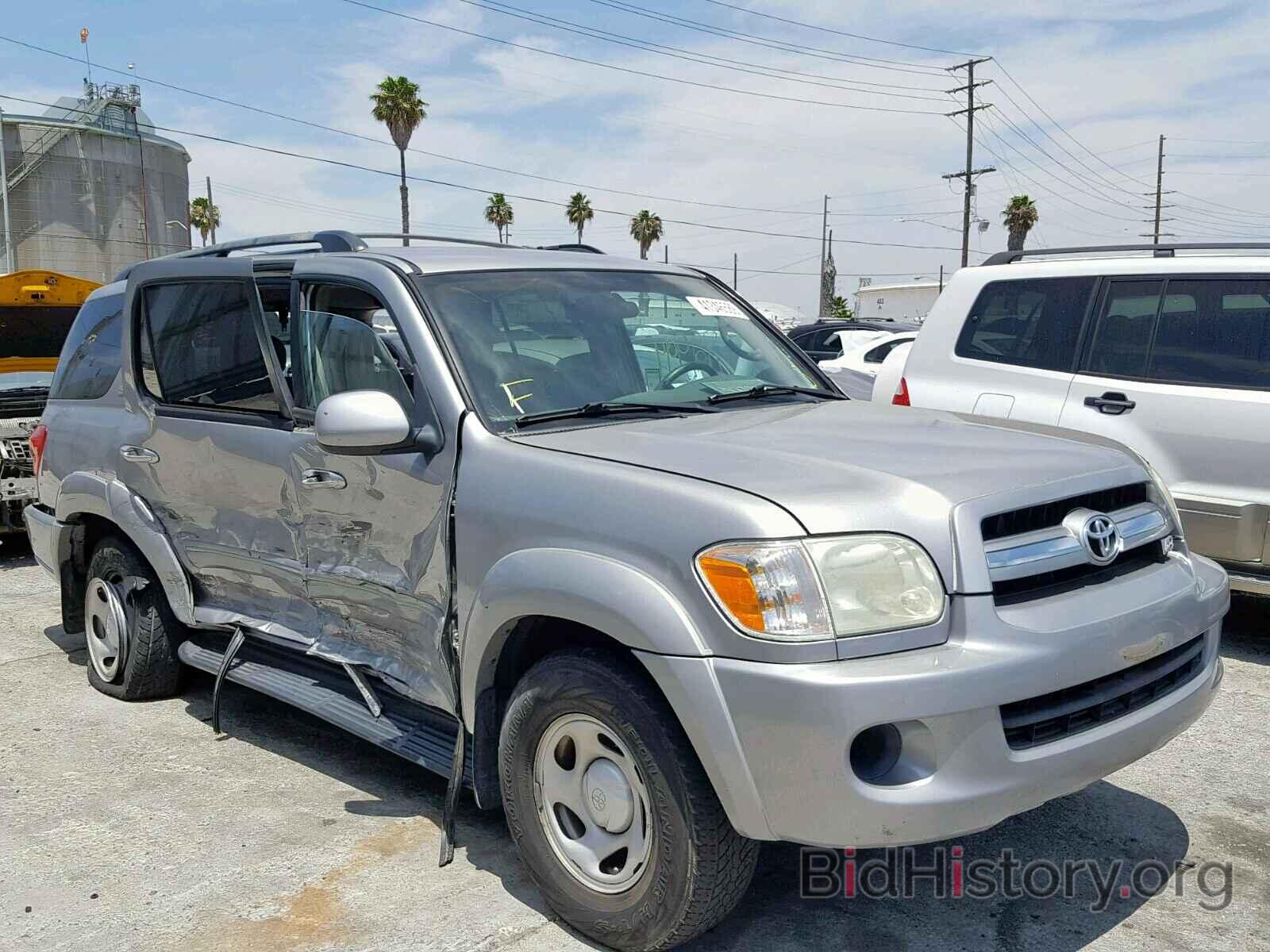 Photo 5TDZT34A76S271288 - TOYOTA SEQUOIA SR 2006