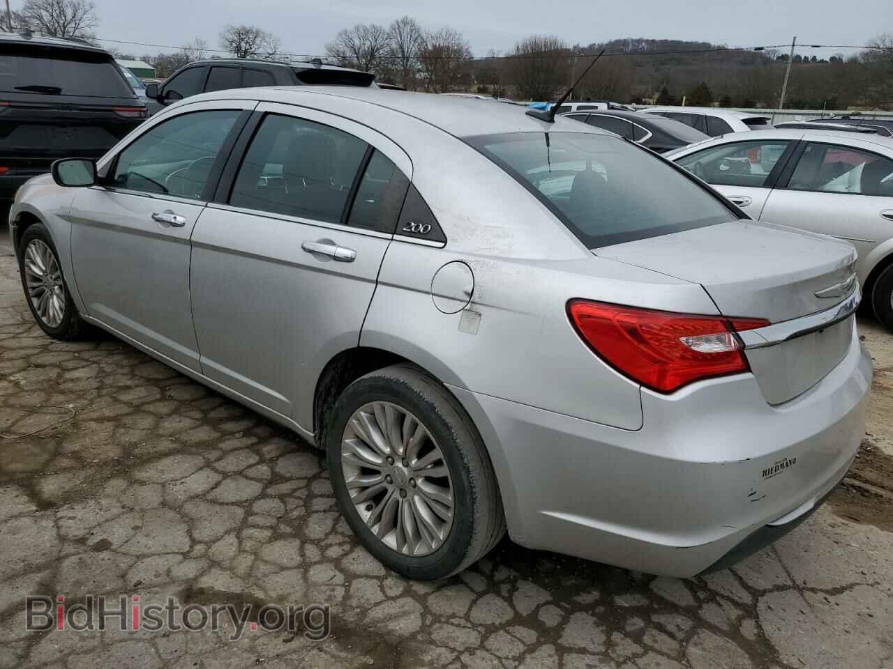 2011 CHRYSLER 200 - VIN: 1C3BC2FB7BN527130 - Фото 2