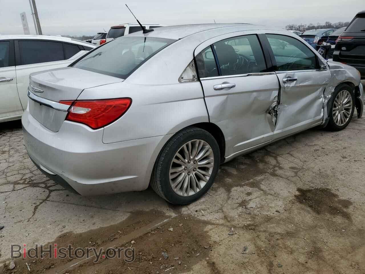 2011 CHRYSLER 200 - VIN: 1C3BC2FB7BN527130 - Фото 3