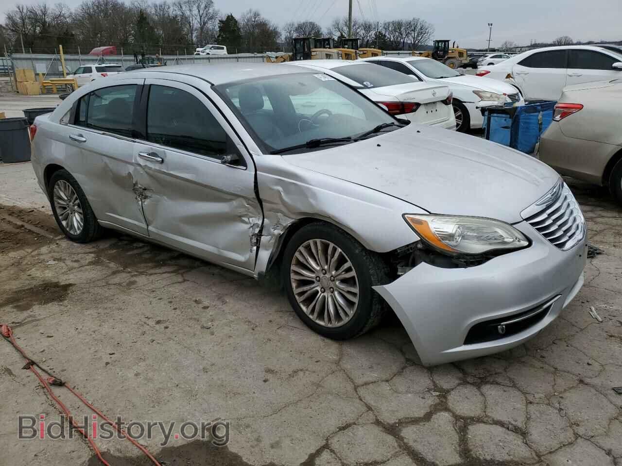 2011 CHRYSLER 200 - VIN: 1C3BC2FB7BN527130 - Фото 4