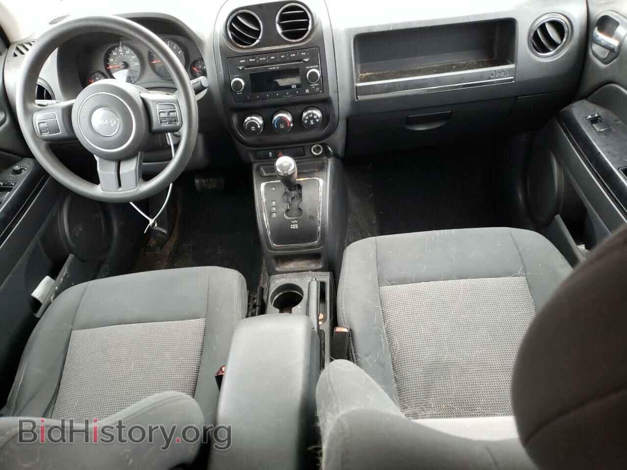 2011 JEEP COMPASS - VIN: 1J4NT1FA6BD138201 - Photo 8
