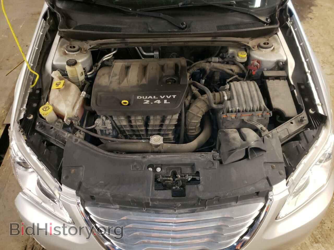 2012 CHRYSLER 200 - VIN: 1C3CCBAB6CN225812 - Фото 11
