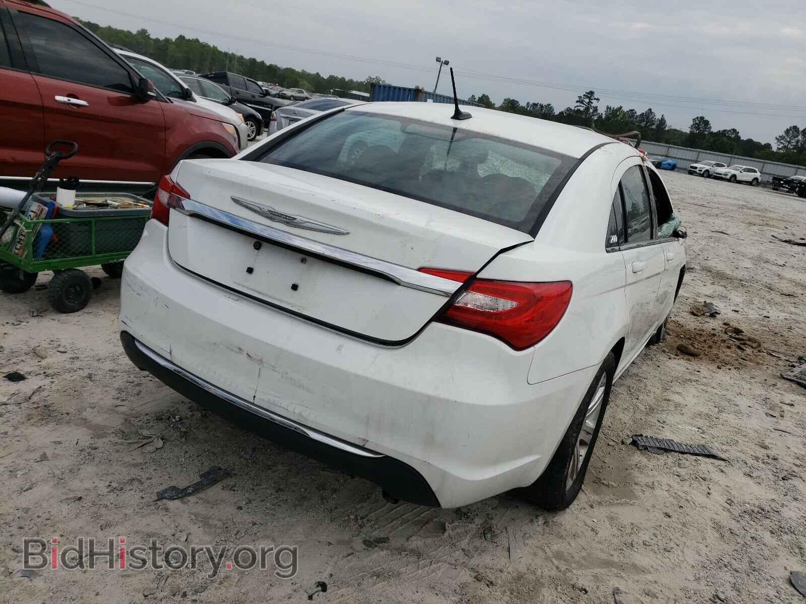 2011 CHRYSLER 200 - VIN: 1C3BC1FB9BN614554 - Фото 4