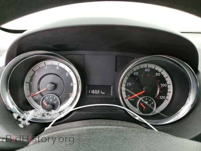 2011 Dodge CARAVAN (VIN 2D4RN3DG0BR803369) — photo 9 of 13