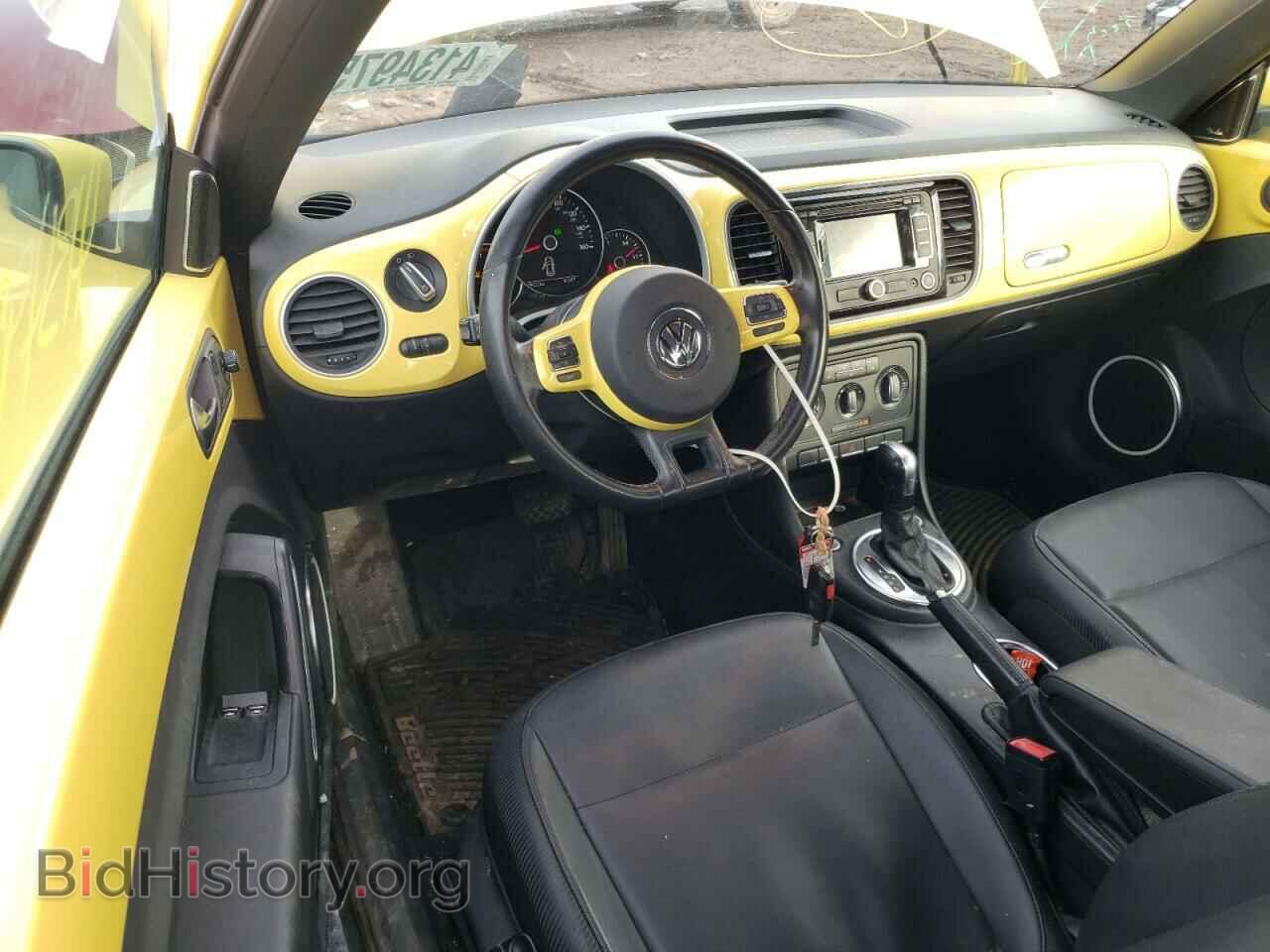 2012 VOLKSWAGEN BEETLE - VIN: 3VWJP7AT5CM648059 - Фото 8