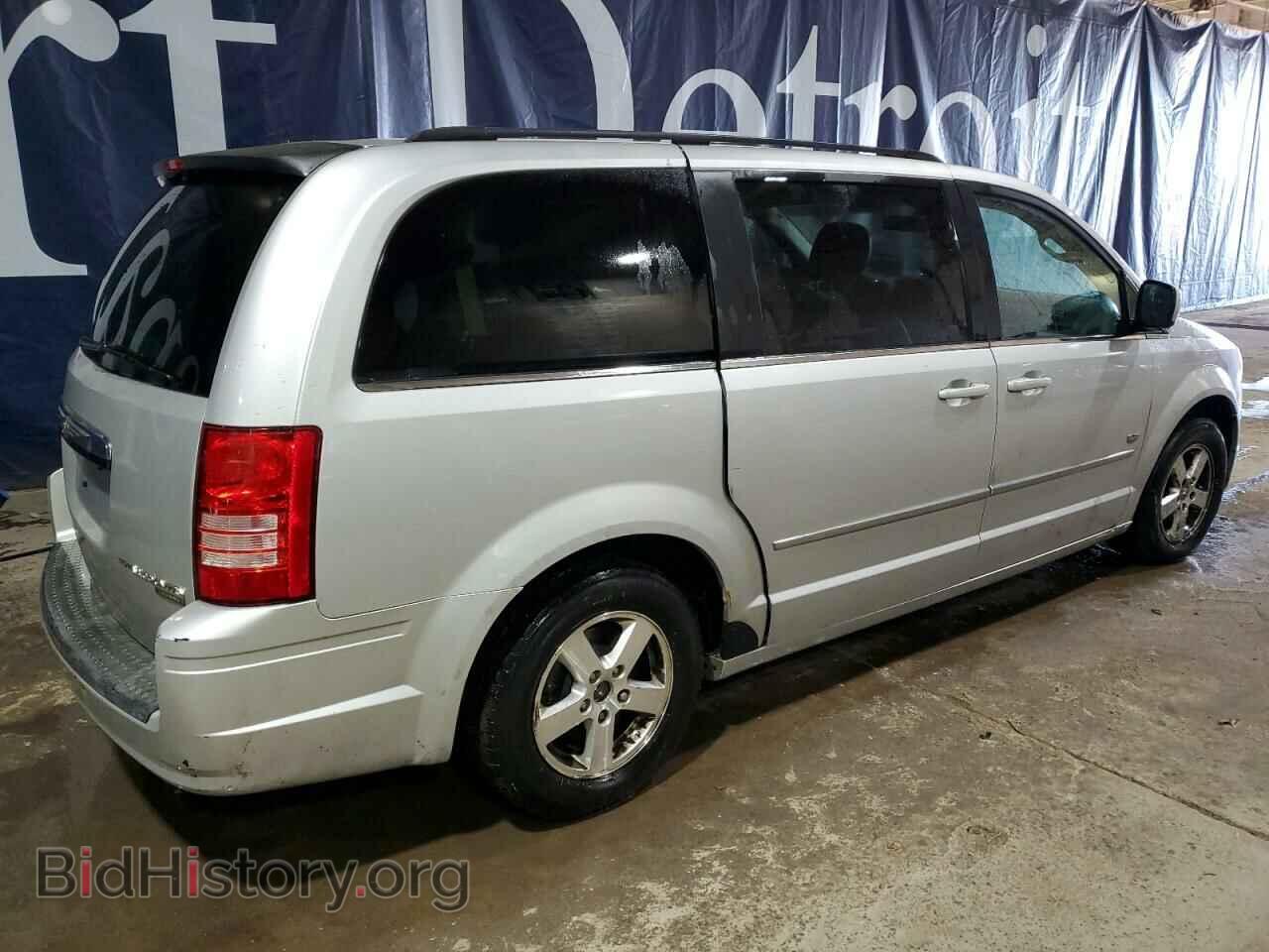2009 CHRYSLER MINIVAN - VIN: 2A8HR54X09R640802 - Фото 3
