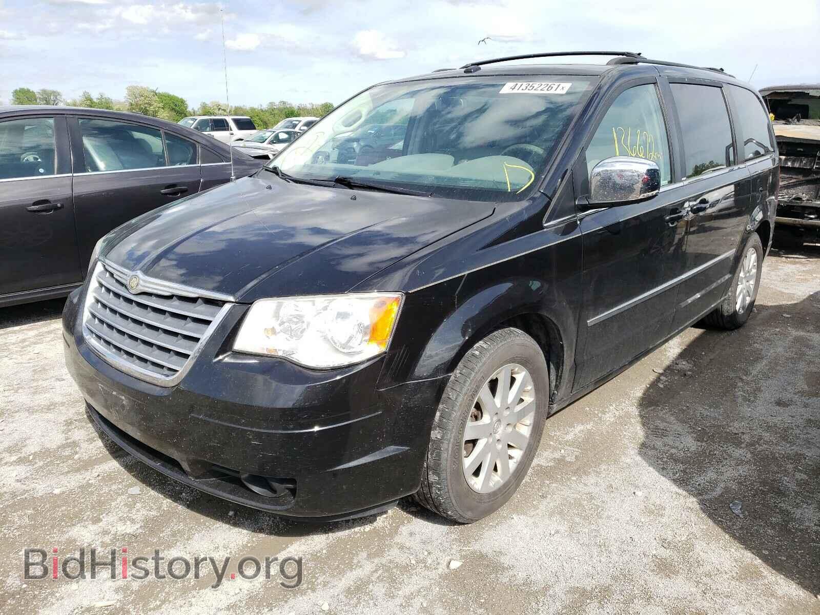 2010 CHRYSLER MINIVAN - VIN: 2A4RR5DX6AR136202 - Photo 2