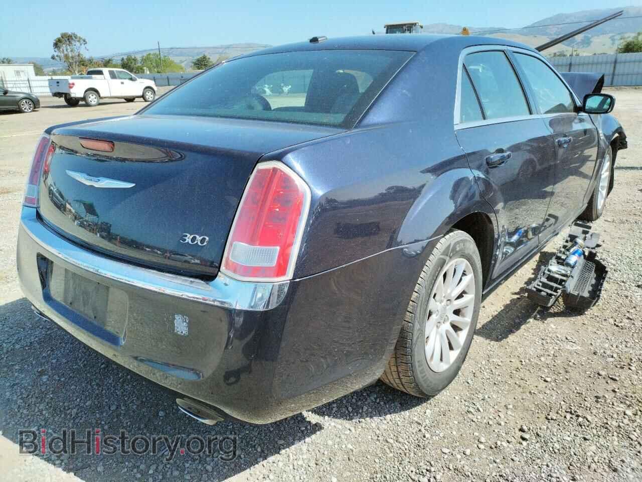 2012 CHRYSLER 300 - VIN: 2C3CCAAG3CH175627 - Фото 4
