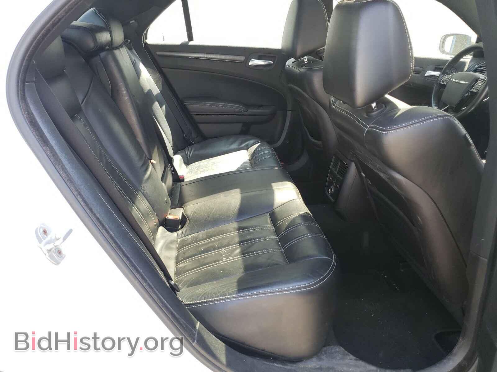 2012 CHRYSLER 300 - VIN: 2C3CCABG4CH140383 - Фото 6