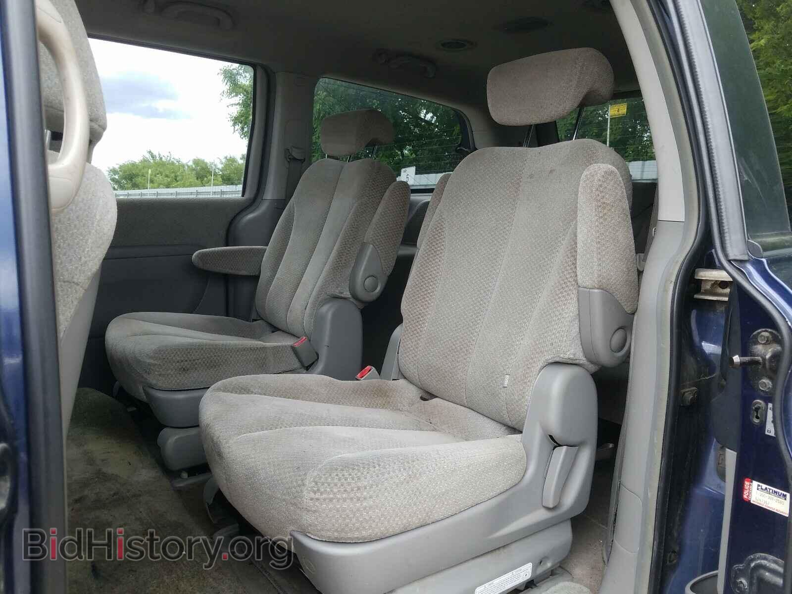2007 HYUNDAI ENTOURAGE - VIN: KNDMC233676013384 - Фото 6