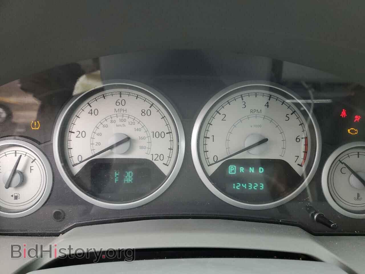 2008 CHRYSLER MINIVAN - VIN: 2A8HR54P88R776190 - Фото 9