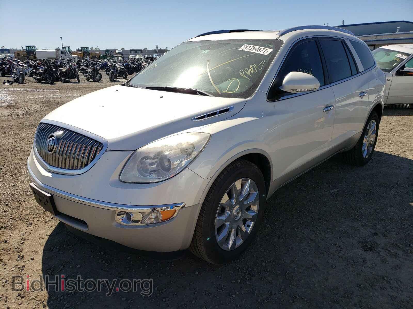 2012 BUICK ENCLAVE - VIN: 5GAKRDED2CJ190692 - Photo 2
