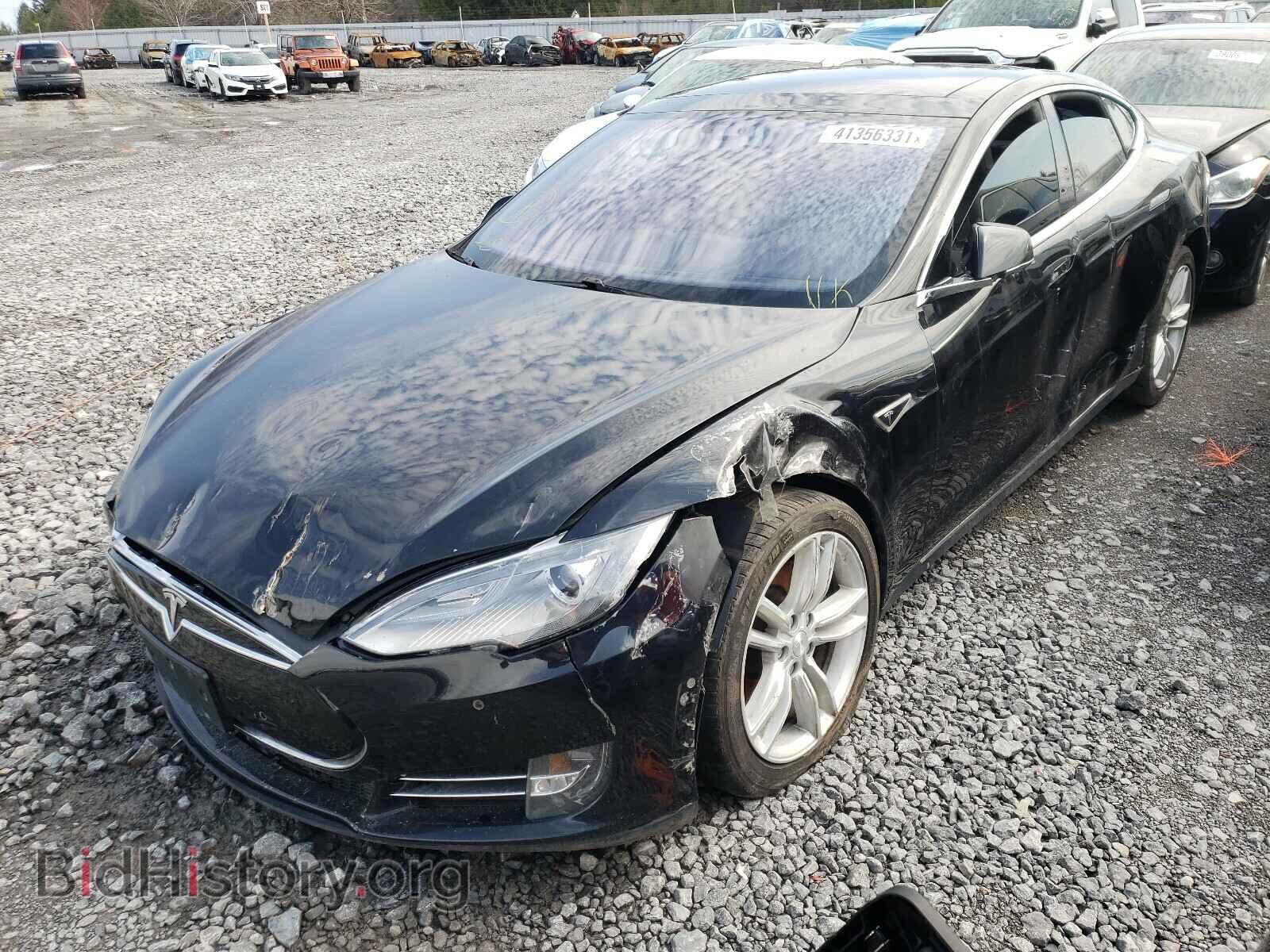 2015 TESLA MODEL S - VIN: 5YJSA1E2XFF114670 - Фото 2