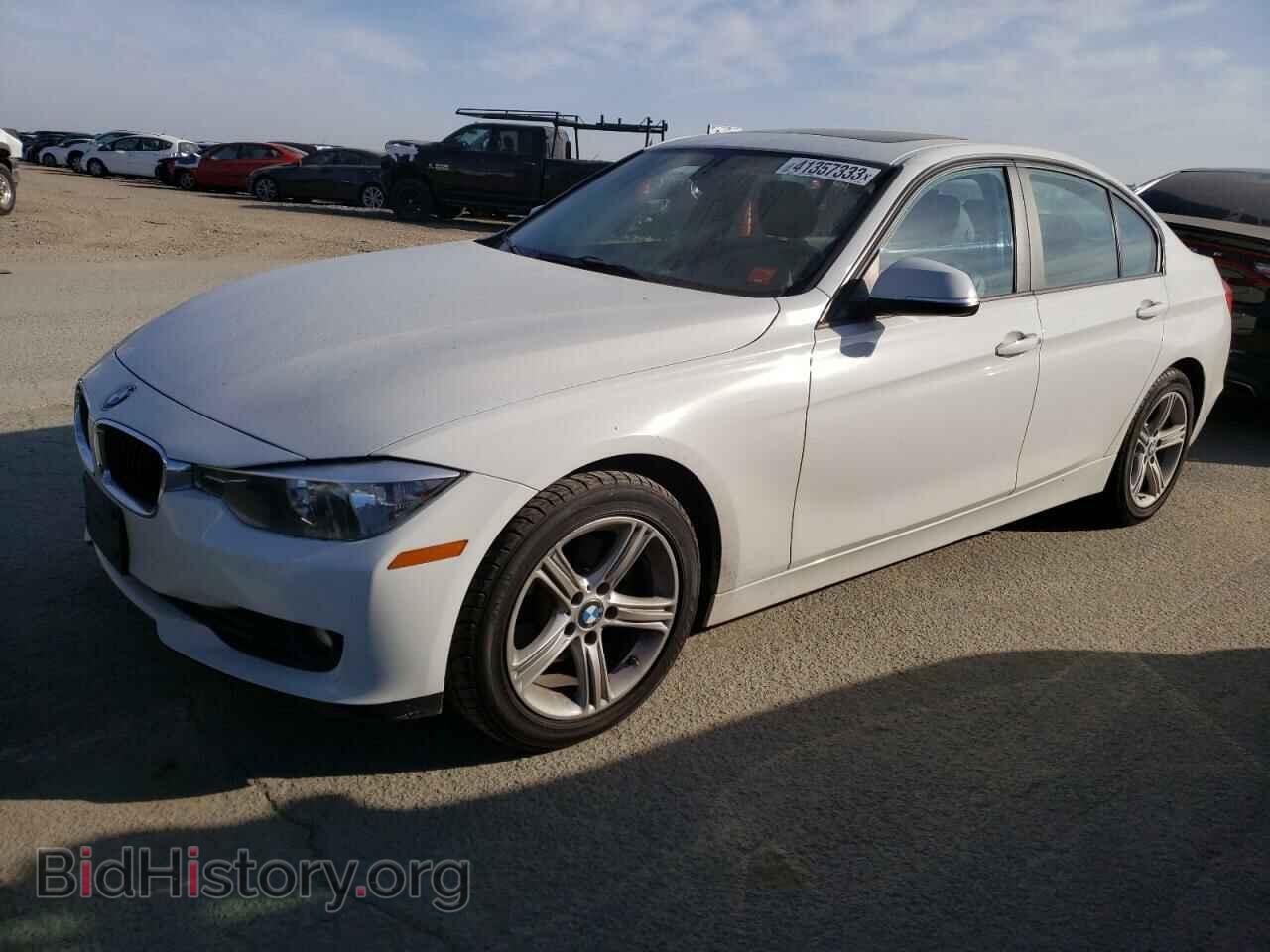 Photo WBA3C1C56FP852092 - BMW 3 SERIES 2015