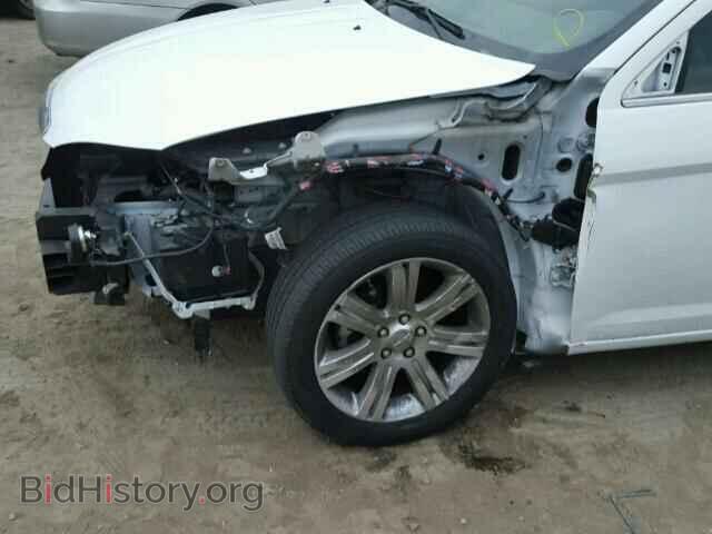 2013 CHRYSLER 200 - VIN: 1C3CCBAB0DN762094 - Фото 10