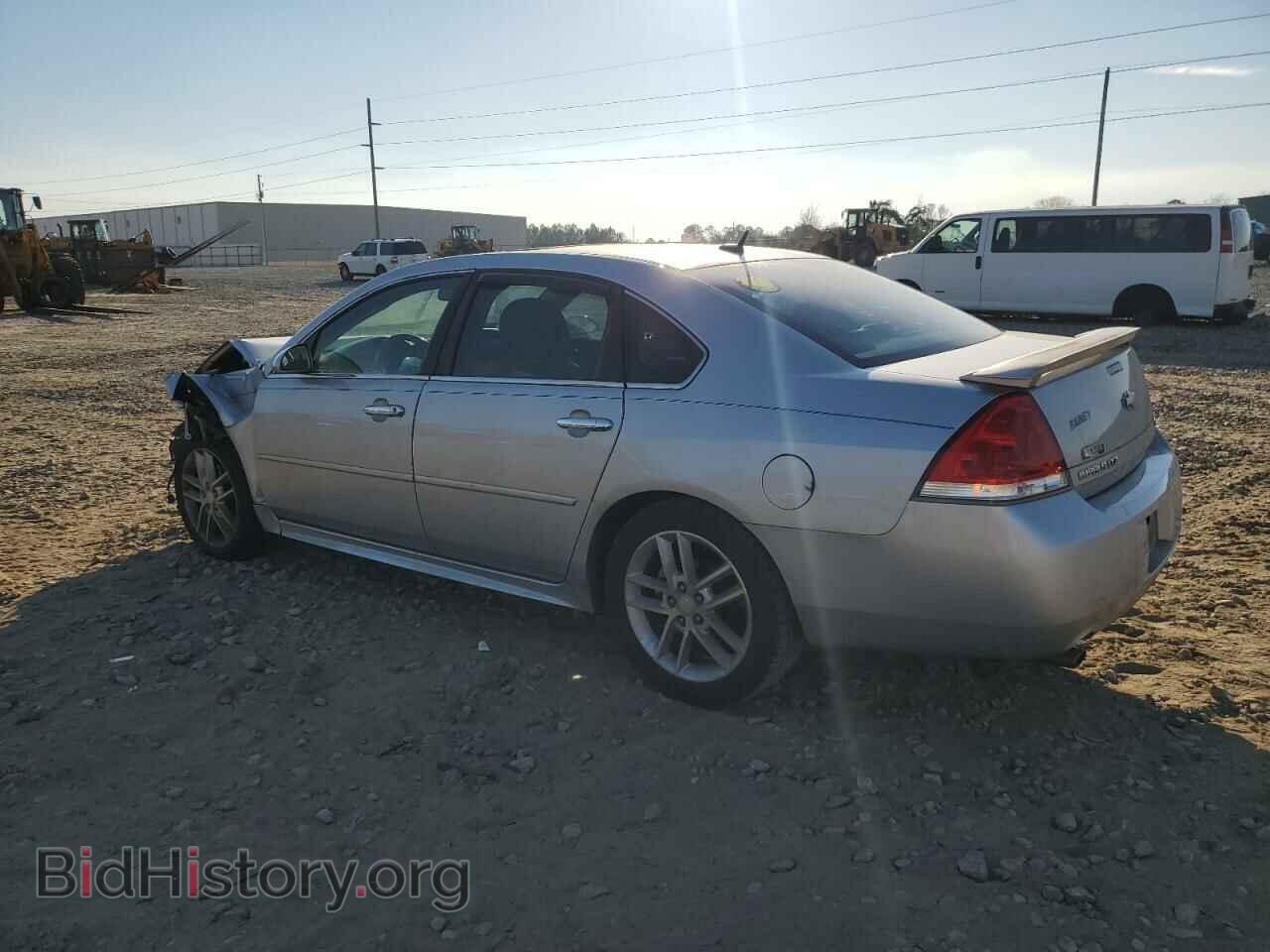 2014 CHEVROLET IMPALA - VIN: 2G1WC5E39E1106811 - Фото 2