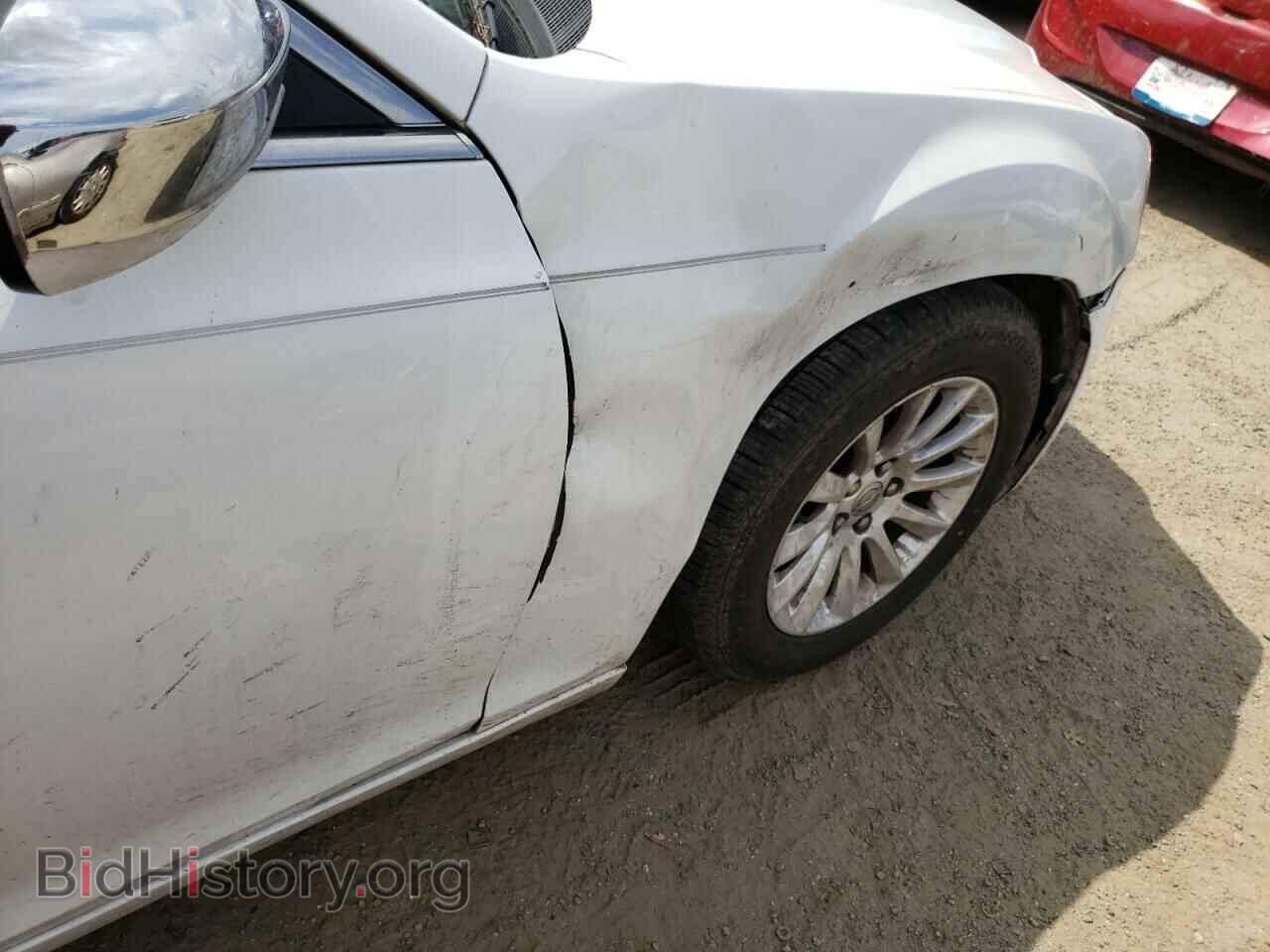 2012 CHRYSLER 300 - VIN: 2C3CCAAG1CH142349 - Photo 9