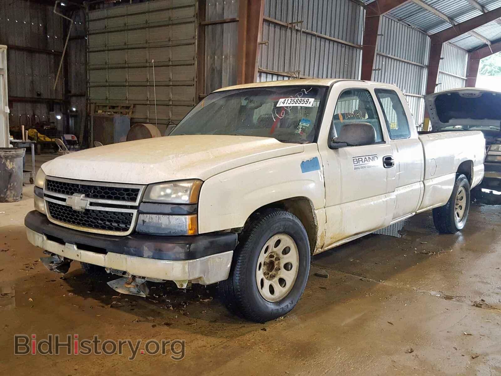 2006 CHEVROLET SILVERADO - VIN: 1GCEC19V86E166702 - Фото 2