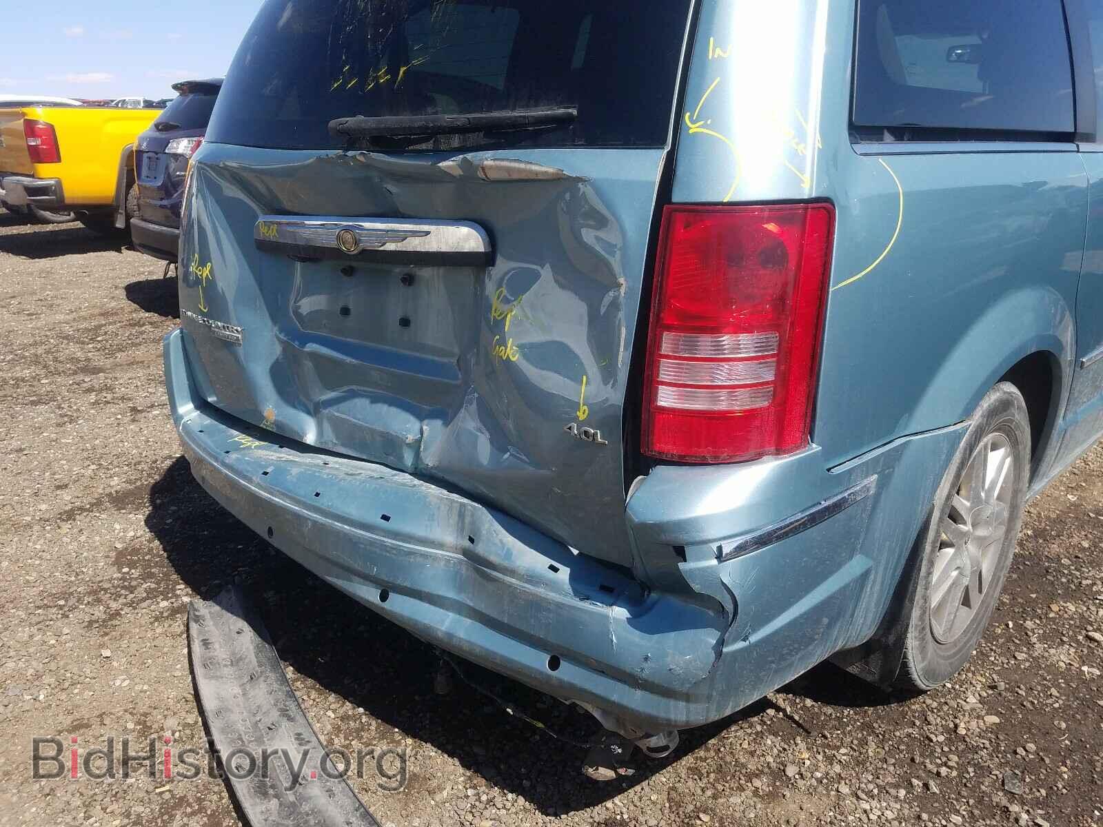 2008 CHRYSLER MINIVAN - VIN: 2A8HR64X38R603120 - Фото 9